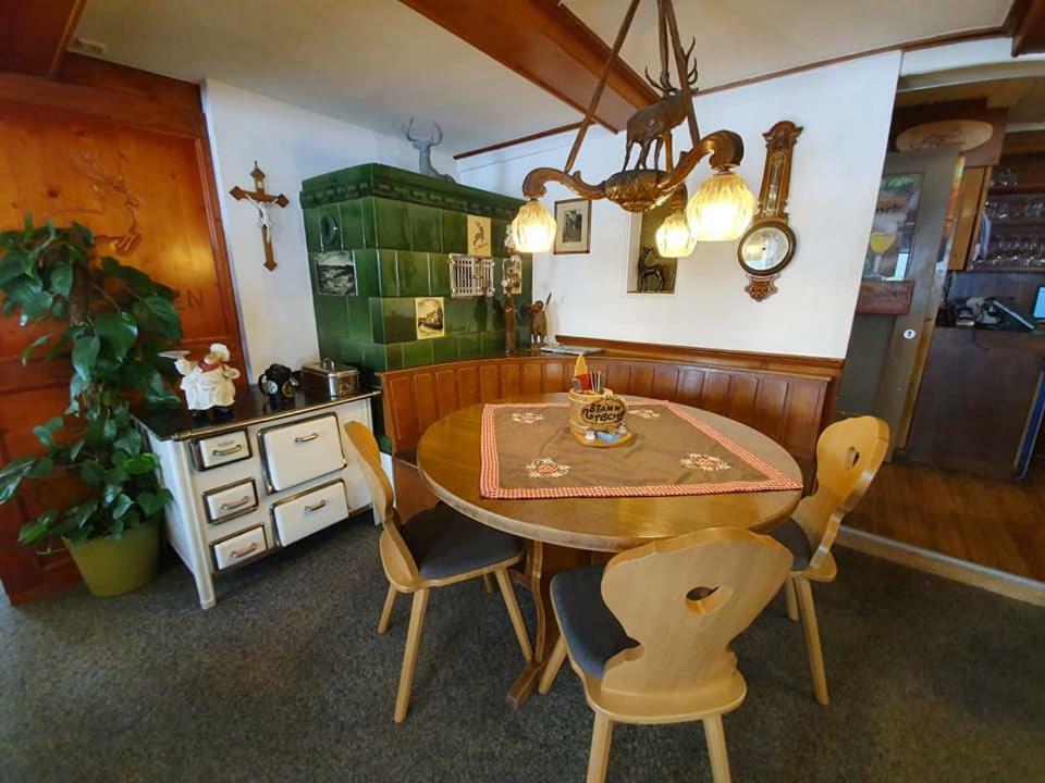 Gasthaus Zum Hirschen Furtwangen Exteriér fotografie